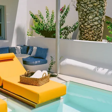 Mr & Mrs White Paros & 4* Naousa