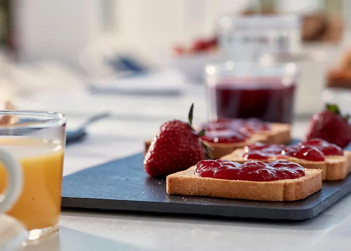 Mr And Mrs White Paros & Hotel