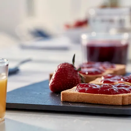 Mr And Mrs White Paros & Hotel