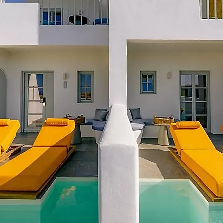 Mr And Mrs White Paros & Hotel 4*